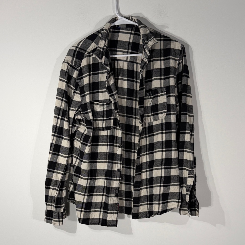 Classic Black and White Checkered Men's Shirt